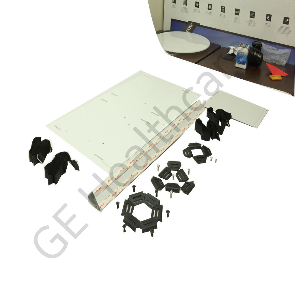 Shelf 67.5 cm with Cable Management Kit Shelf 67.5 cm with Cable Management Kit